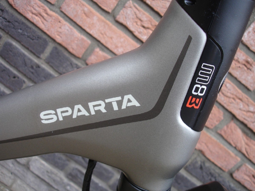 Sparta A Shine M8B, grey